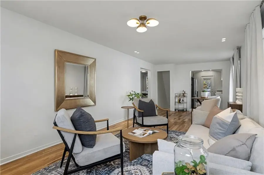 4618 Bell Street, Kansas City, MO 64112 - Image #3