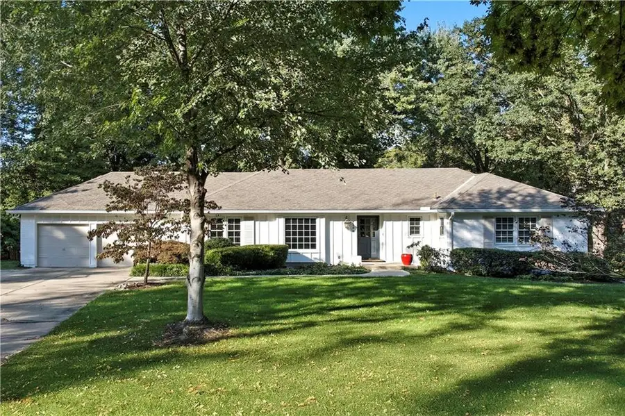 3204 W 81st Terrace, Leawood, KS 66206 - Image #2