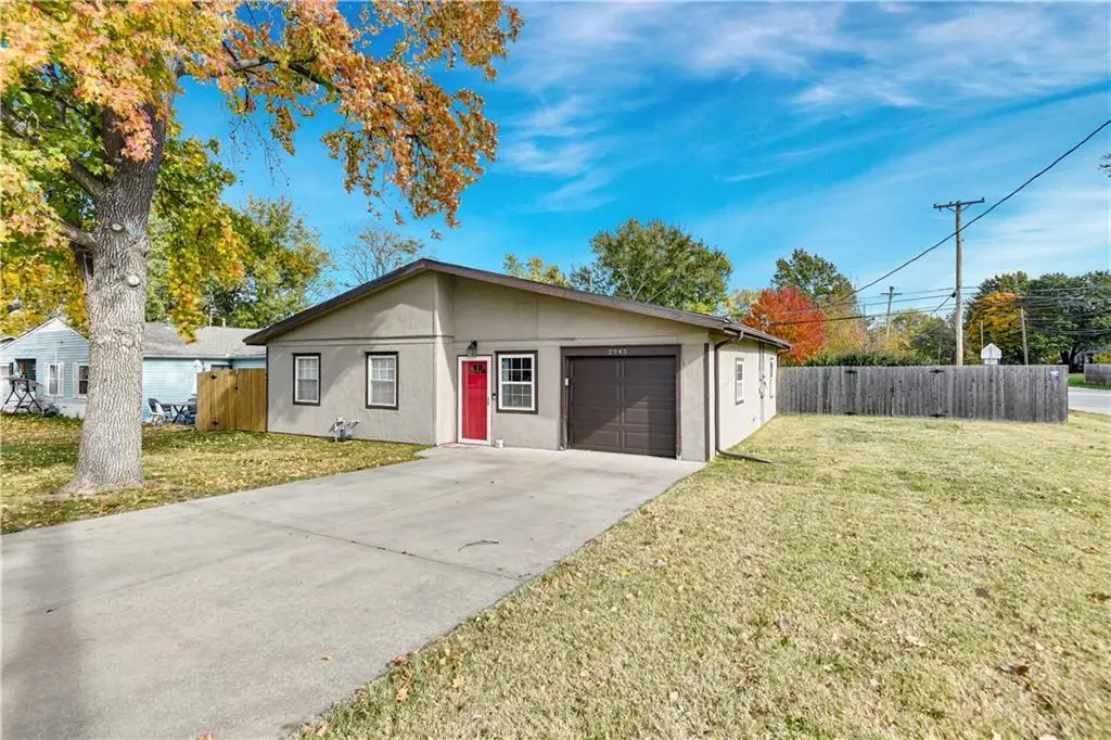 2945 S 10th Street, Kansas City, KS 66103 - Image #1