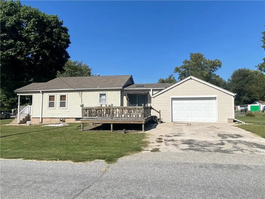 7027 Ollmeda Street, Saint Joseph, MO 64504 - Image #3