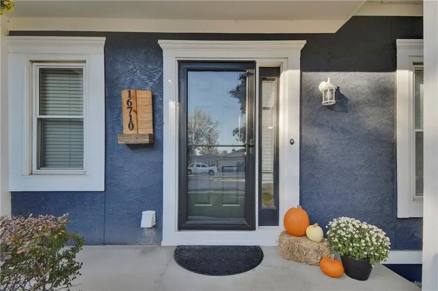 16710 W 157th Street, Olathe, KS 66062 - Image #3