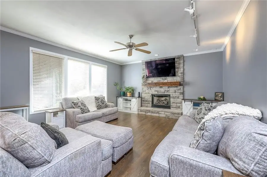 5311 Brownridge Drive, Shawnee, KS 66218 - Image #3