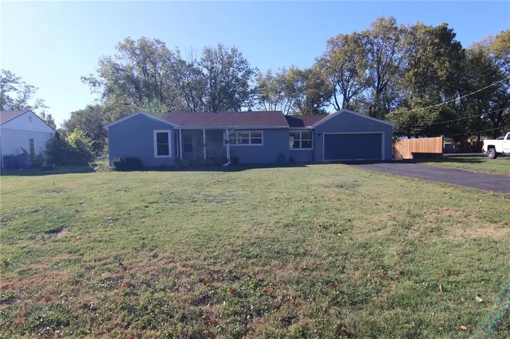 11403 W 51st Terrace, Shawnee, KS 66203 - Image #1