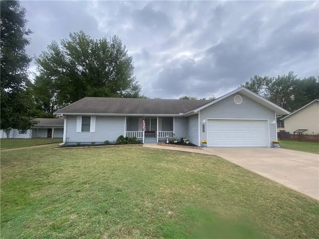 2024 W 10th Street, Joplin, MO 64801 - Image #1