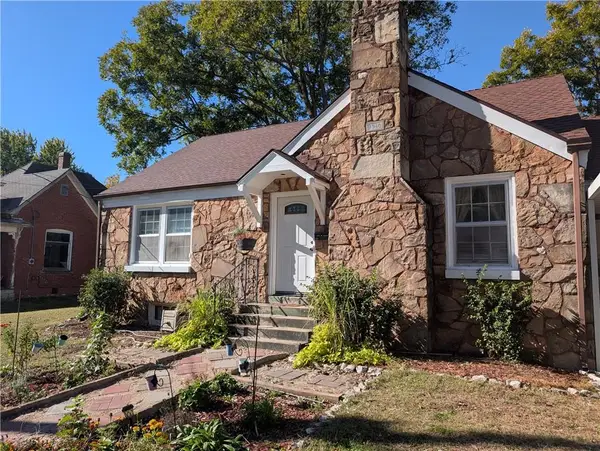 212 N Main Street, Holden, MO 64040