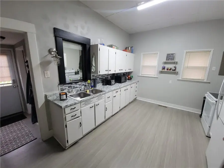 407 E 22nd Street, Pittsburg, KS 66762 - Image #3