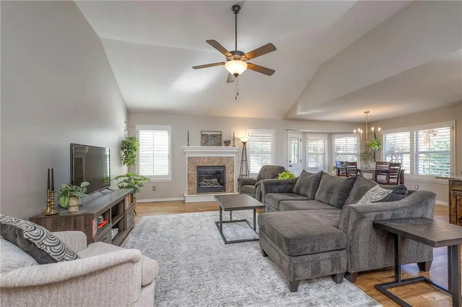 20721 W 72nd Terrace, Shawnee, KS 66218 - Image #3