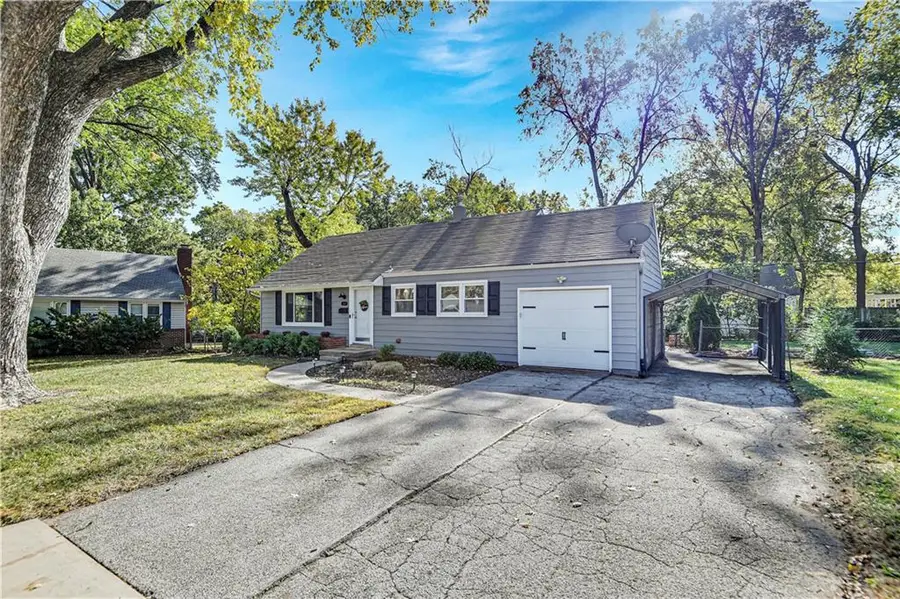 6611 W 73rd Street, Overland Park, KS 66204 - Image #3