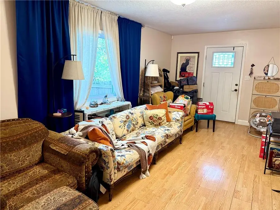 206 Hammond Street, Saint Joseph, MO 64504 - Image #3