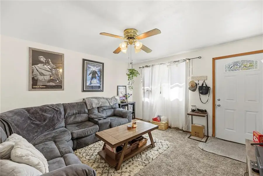 11302-11304 Putnam Street E, Sugar Creek, MO 64054 - Image #2