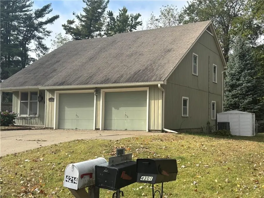 4214 W Haverill Street, Saint Joseph, MO 64506 - Image #2