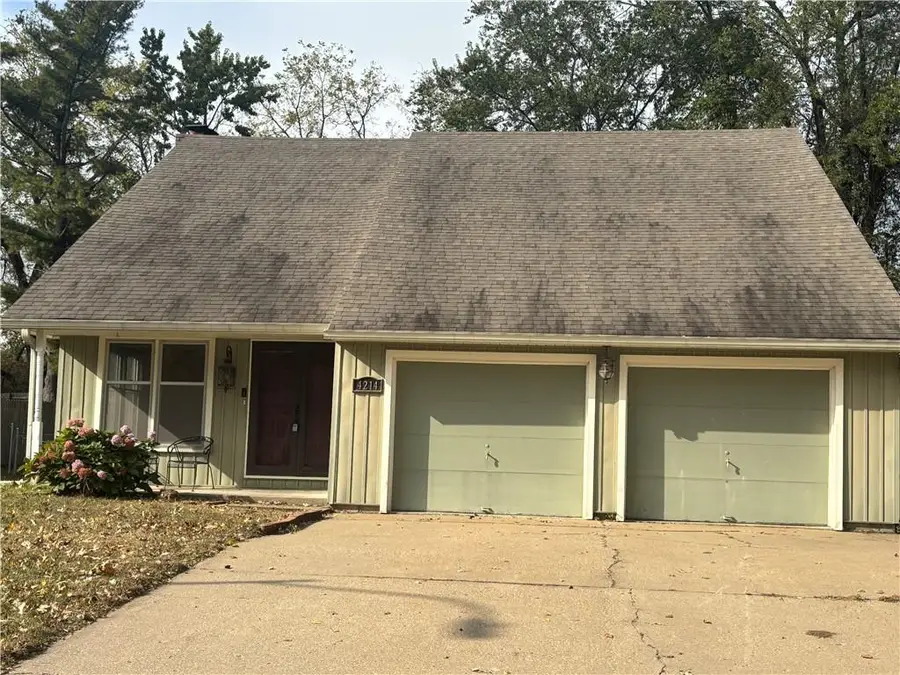 4214 W Haverill Street, Saint Joseph, MO 64506 - Image #3