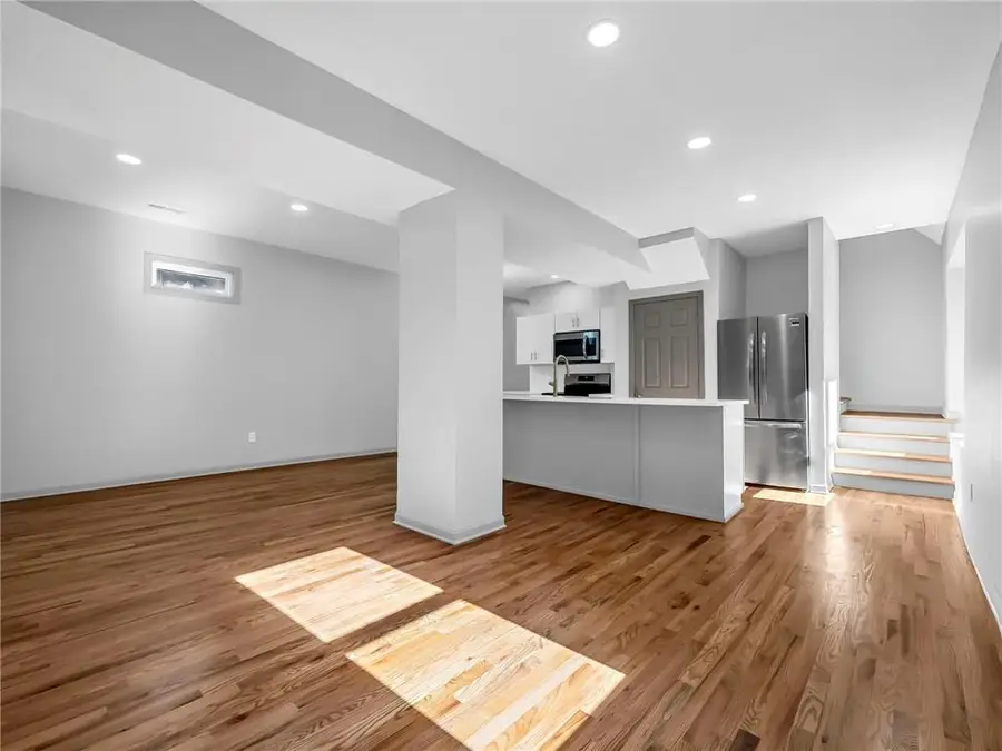 4333 Tracy Avenue, Kansas City, MO 64110 - Image #2