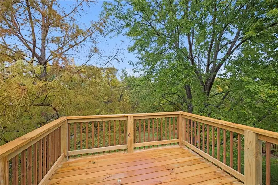 1882 Gates Drive W, Platte City, MO 64079 - Image #3