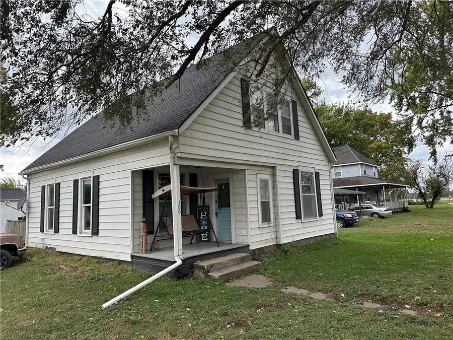 300 NE 1st Street, Hardin, MO 64035 - Image #2