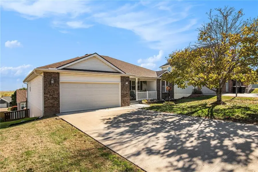 2605 Shadow Court, Saint Joseph, MO 64503 - Image #2