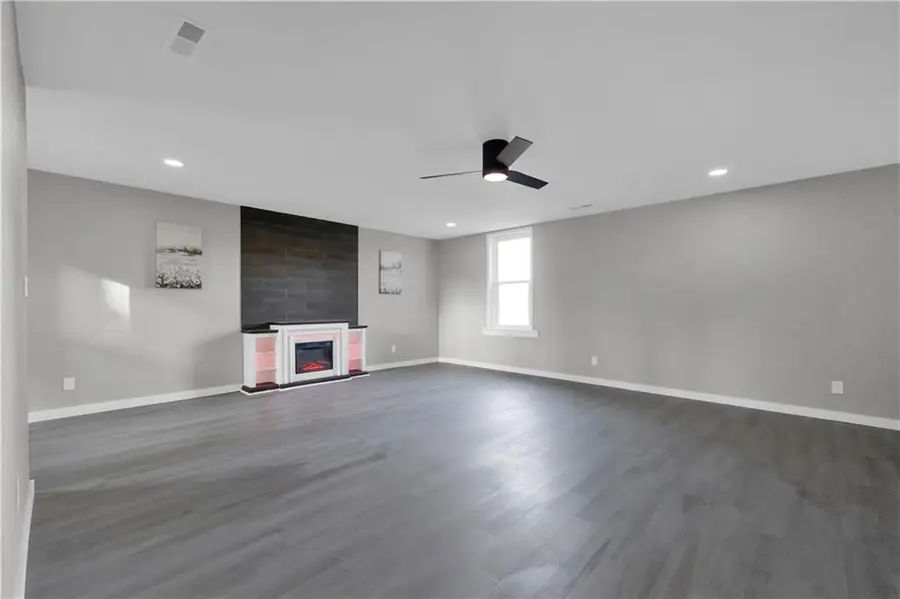 5910 SE Easton Road, Saint Joseph, MO 64507 - Image #3