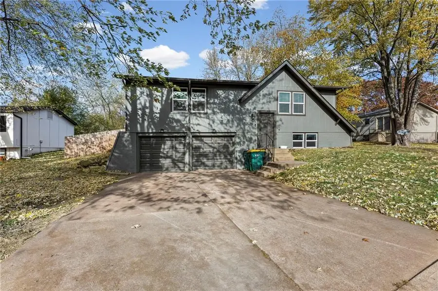 710 NE Westwind Drive, Lees Summit, MO 64086 - Image #3