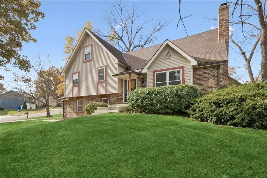 14406 W 65th Terrace, Shawnee, KS 66216 - Image #3