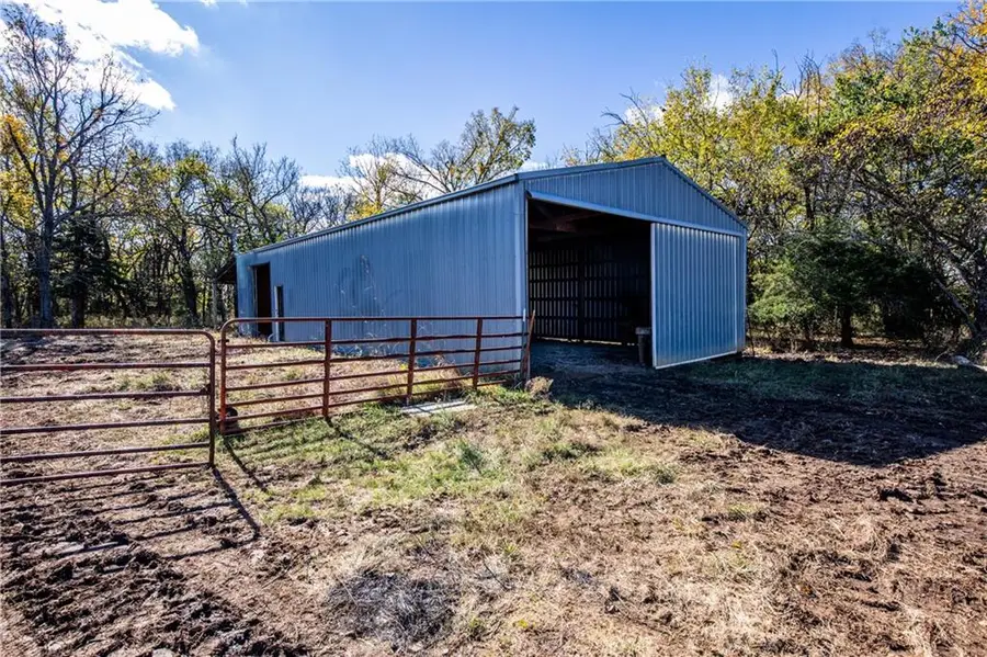 11296 W 900 Road, Mound City, KS 66056 - Image #2