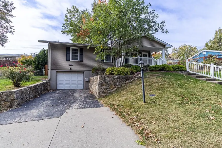 3508 E Lantern Lane, Saint Joseph, MO 64506 - Image #2