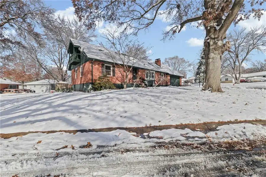 723 NW 6th Street Terrace, Blue Springs, MO 64014 - Image #2