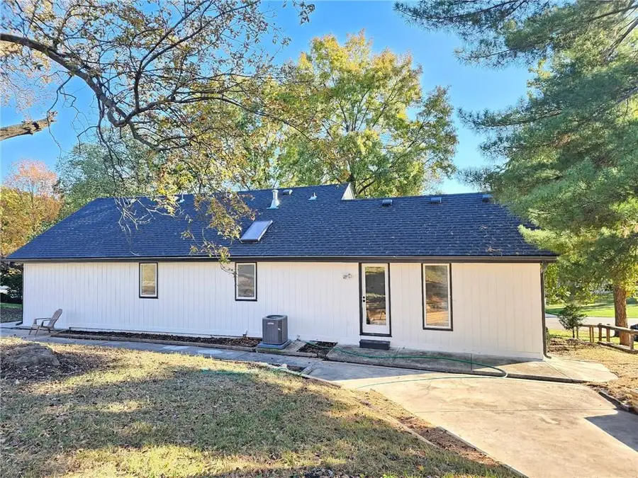 14210 W 50th Street, Shawnee, KS 66216 - Image #3