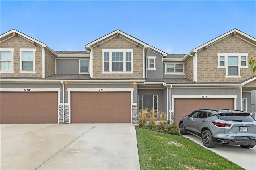 7374 Grand Slam Street, Parkville, MO 64152 - Image #3