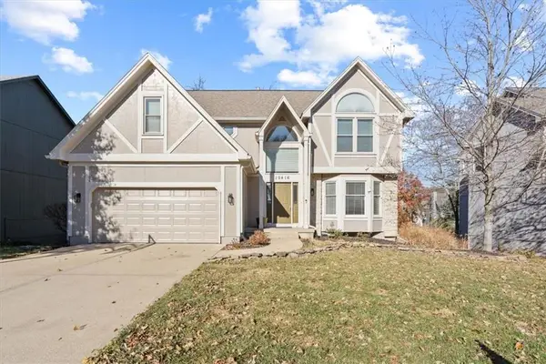 10416 W 131st Street, Overland Park, KS 66213