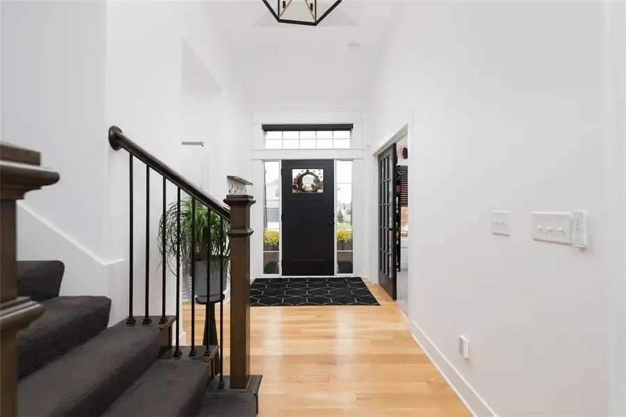 521 NE Hidden View Lane, Lees Summit, MO 64086 - Image #2