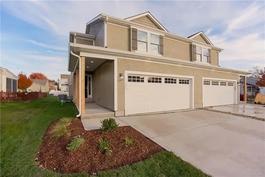 1315 N 159th Street, Basehor, KS 66007 - Image #2