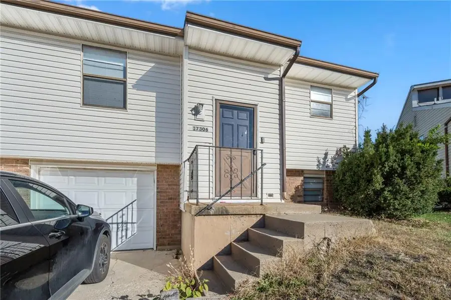 17304/17306 E 48th Terrace Court, Independence, MO 64055 - Image #3