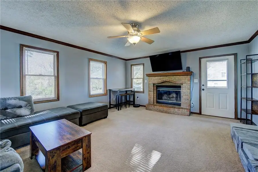 1400 S Kings Highway, Independence, MO 64055 - Image #2