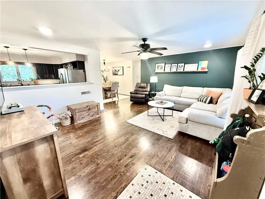 955 S Walnut Street, Maryville, MO 64468 - Image #2