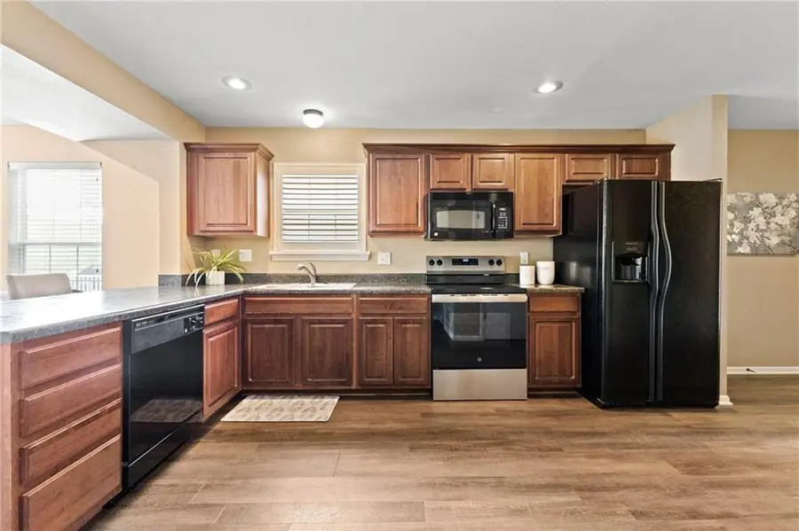 9871 N Lewis Avenue, Kansas City, MO 64157 - Image #2