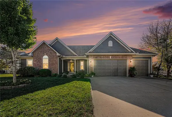 911 Tanner Circle, Belton, MO 64012