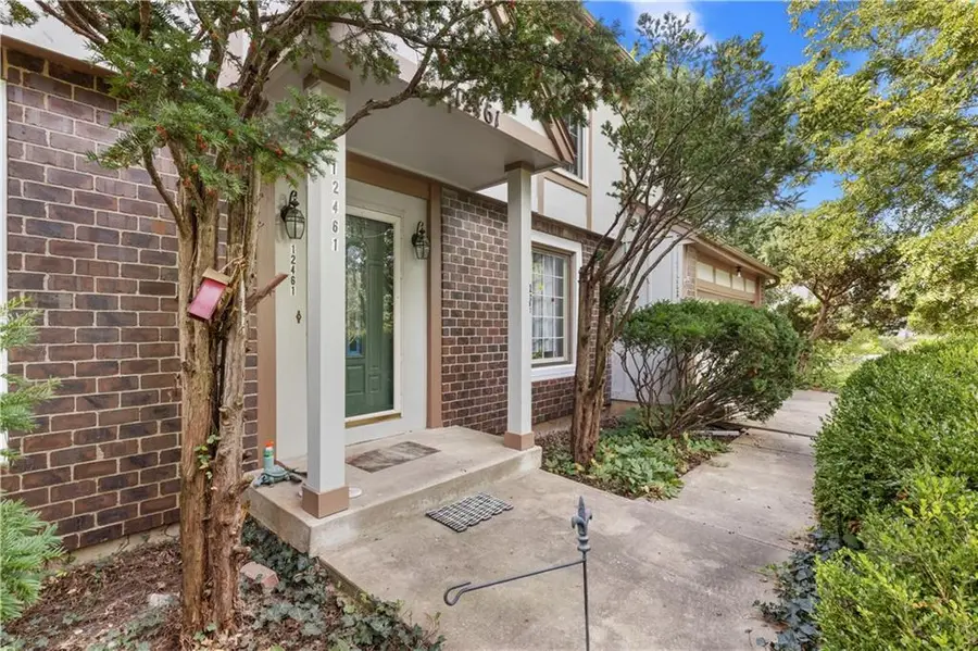 12461 W 154th Terrace, Overland Park, KS KS - Image #2