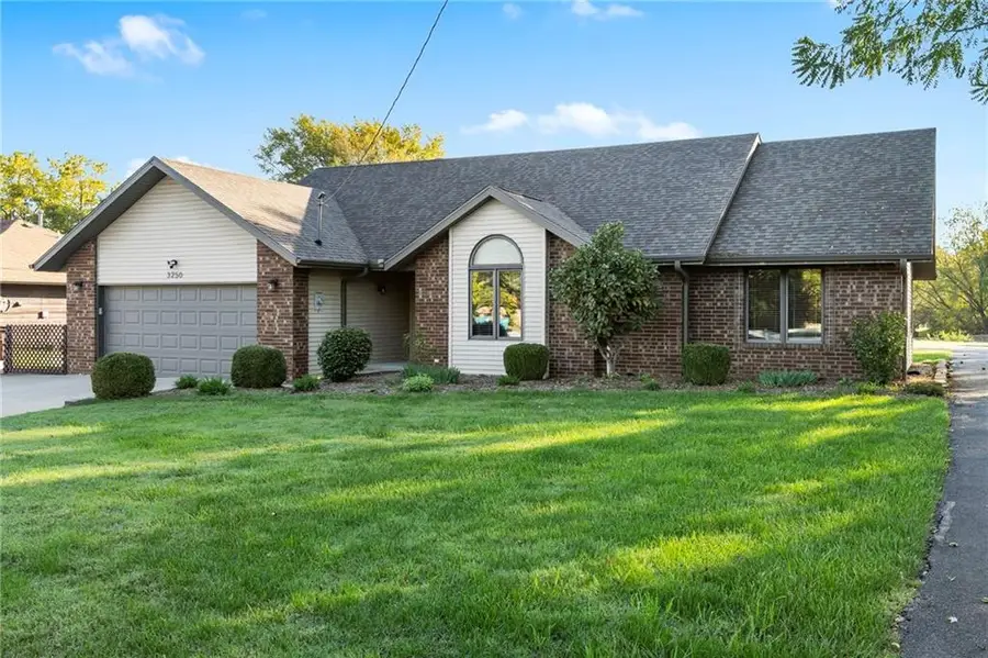 3250 N National Avenue, Springfield, MO 65803 - Image #3