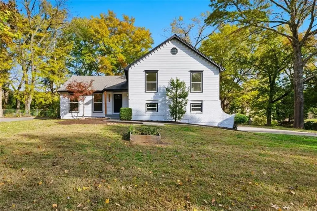 10051 Melrose Drive, Overland Park, KS 66214 - Image #1