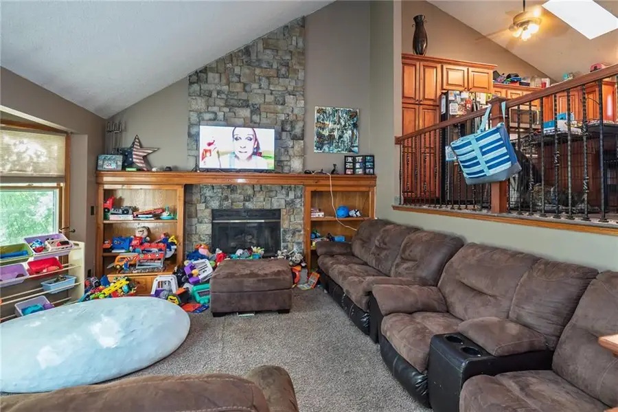 1103 N Emma Street, Olathe, KS 66061 - Image #2