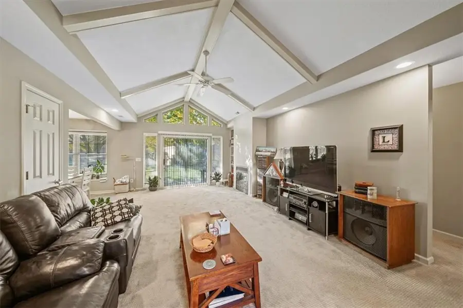 2505 SW Richwood Circle, Blue Springs, MO 64015 - Image #2