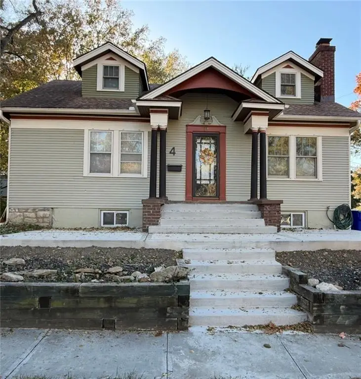 4 NE Green Street, Lees Summit, MO 64063 - Image #1