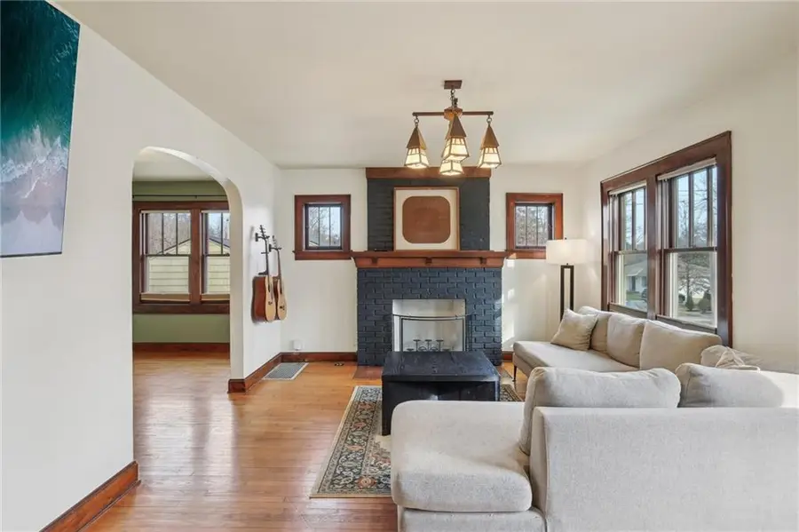 4 NE Green Street, Lees Summit, MO 64063 - Image #2