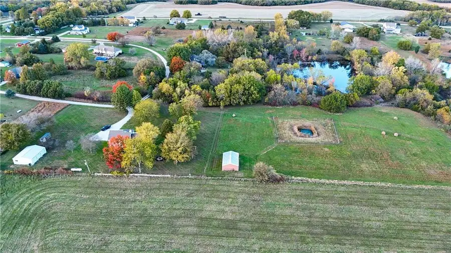 4441 Hilltop Circle, Louisburg, KS 66053 - Image #2