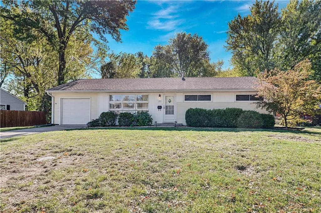 405 W 101st Street, Kansas City, MO 64114 - Image #1