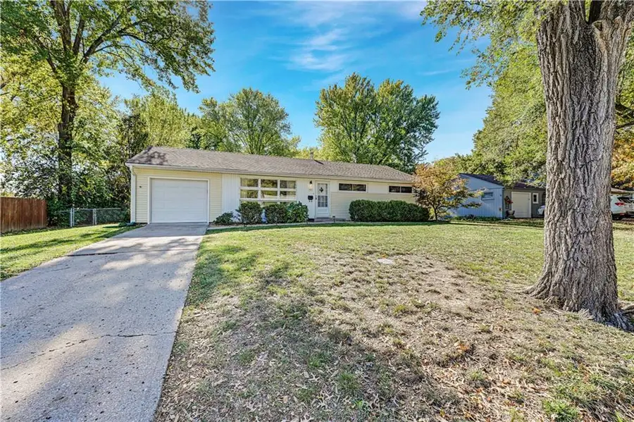 405 W 101st Street, Kansas City, MO 64114 - Image #2