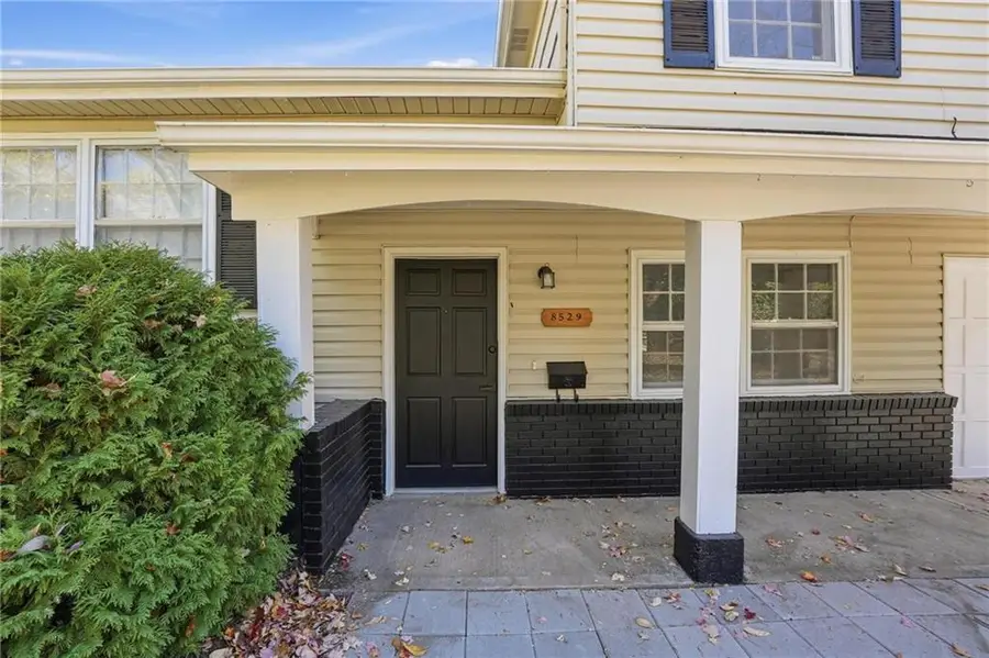 8529 Crescent Avenue, Raytown, MO 64138 - Image #2