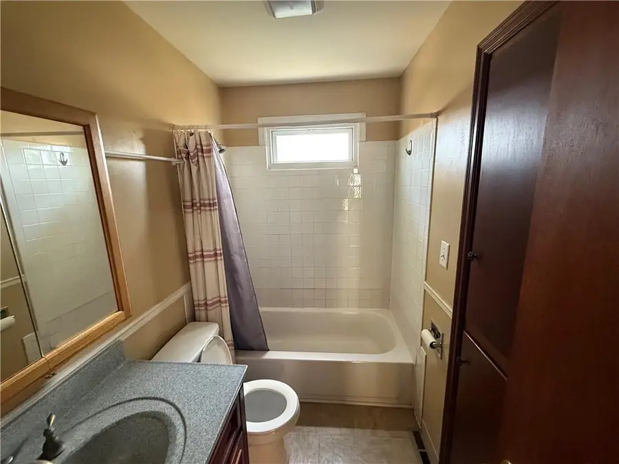 5529 Granada Lane, Mission, KS 66205 - Image #3