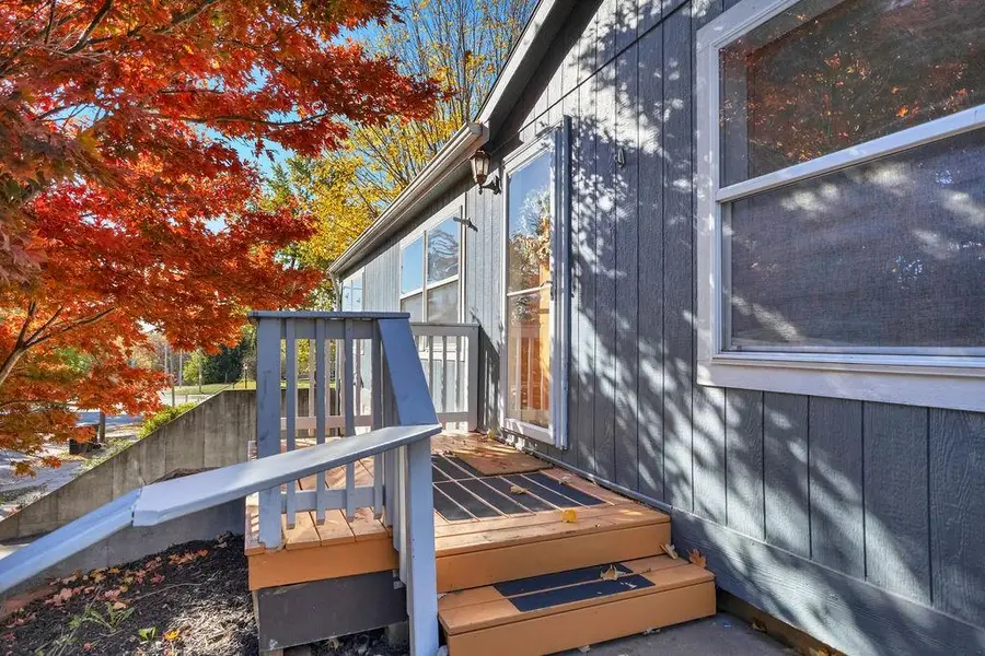 2206 Goff Avenue, Saint Joseph, MO 64505 - Image #3