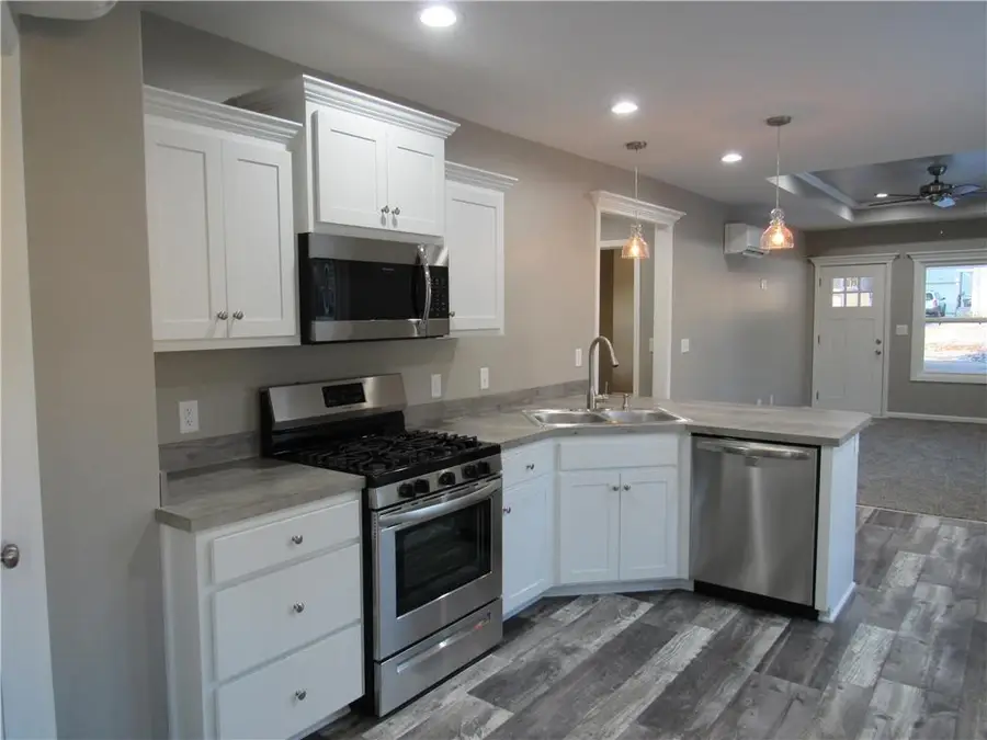 609 W Mechanic Street, Harrisonville, MO 64701 - Image #3